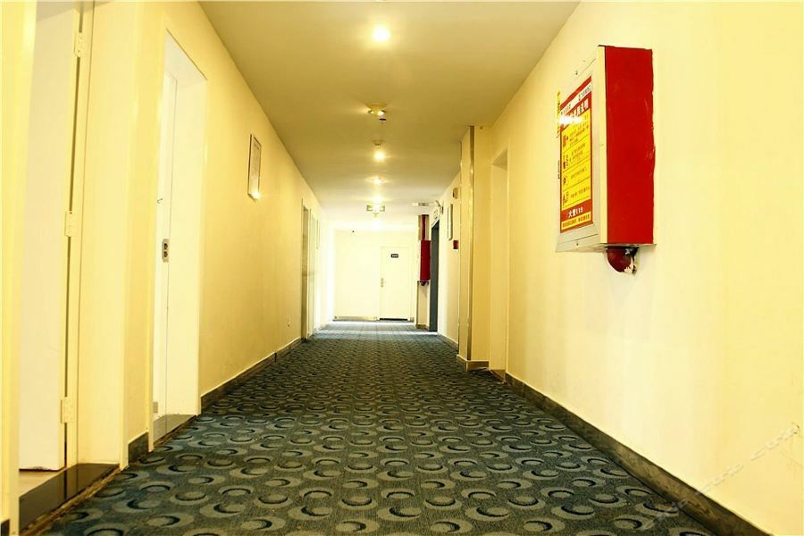 7Days Inn Yueyang East Maoling Pedestrain Street Exterior foto