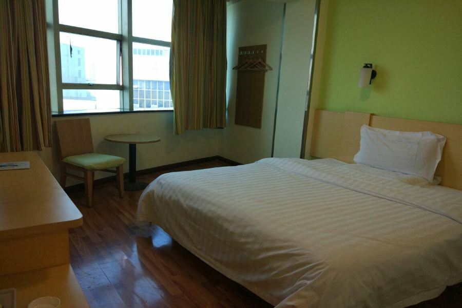 7Days Inn Yueyang East Maoling Pedestrain Street Exterior foto
